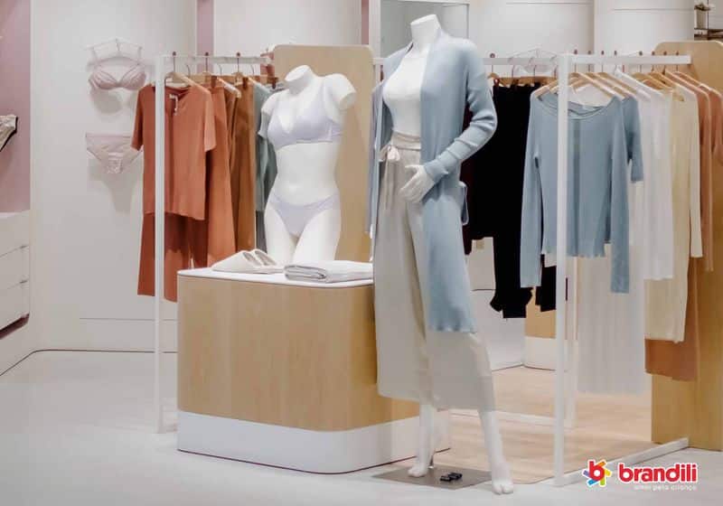 Fábrica de roupas femininas, Loja de roupas femininas, Roupas