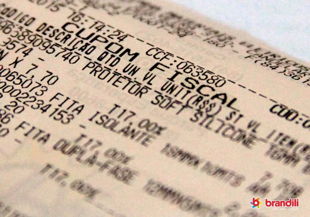foto de um cupom fiscal